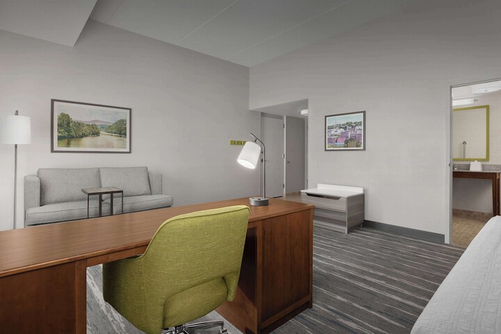 Hampton Inn & Suites Lynchburg