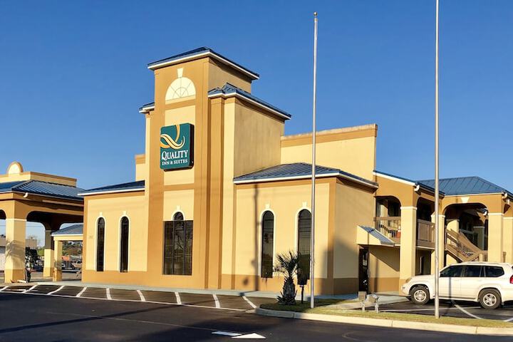Quality Inn & Suites Lake City