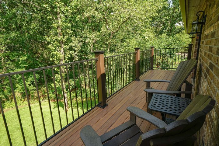 Terrace/Patio 35 of 36