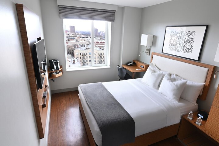 Room 14 of 23
