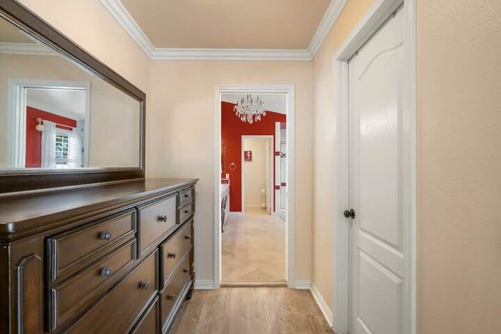 at Marbella Lane - Captivating Home W / pool
