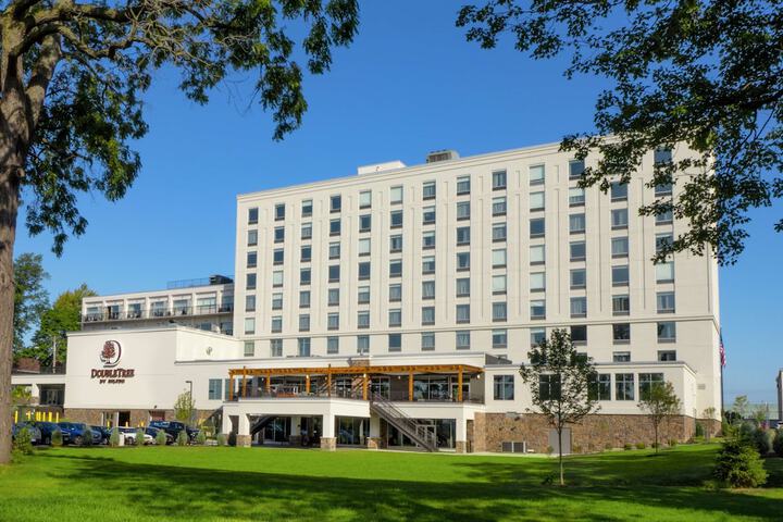 DoubleTree by Hilton Hotel Niagara Falls New York