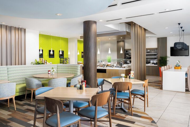 Holiday Inn Resort Fort Walton Beach by IHG