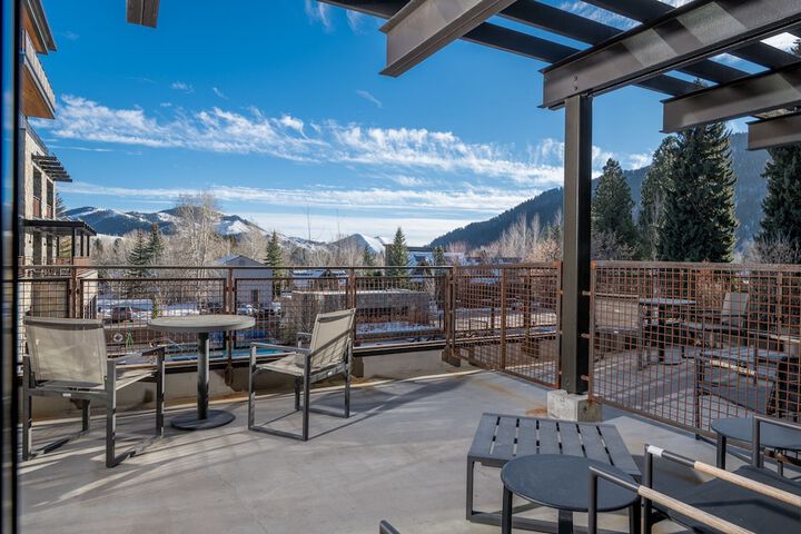 Terrace/Patio 92 of 105