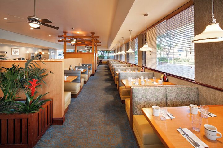 Dining 74 of 89