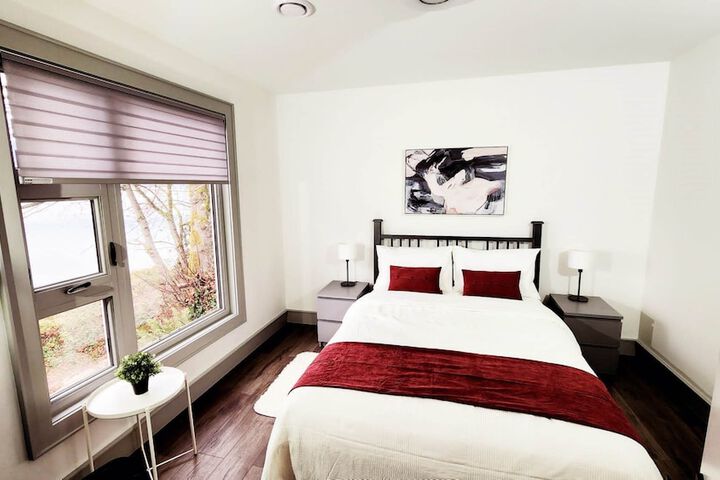 GLOBALSTAY. Paradise Marina Place