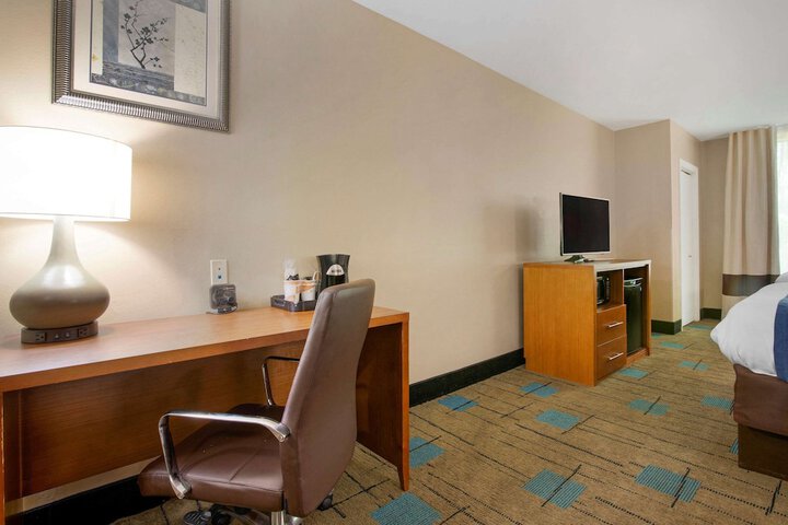 Room 22 of 56