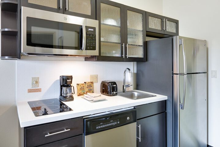 Candlewood Suites Dallas NW - Farmers Branch by IHG