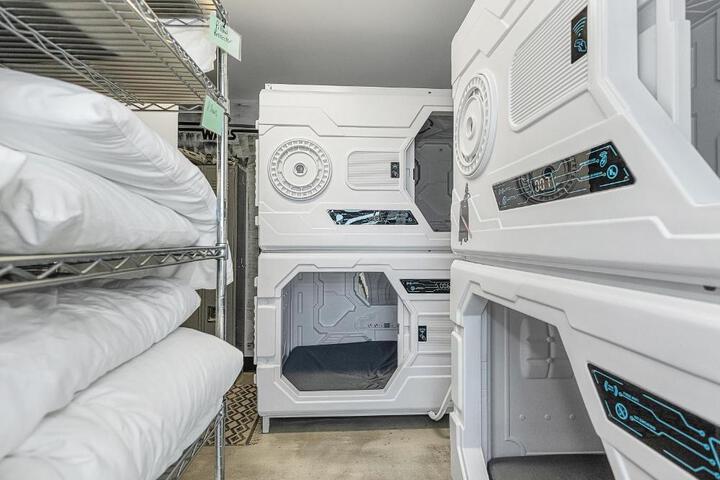 Star Wars themed sleeping pods near St. Louis