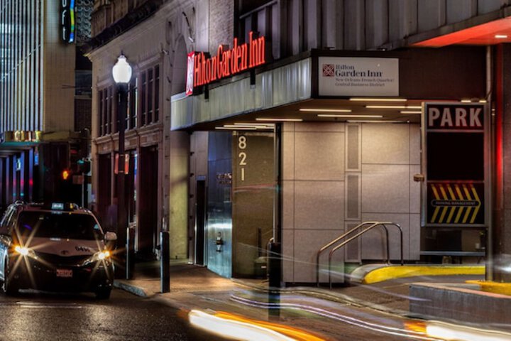 Hotel 4 of 94