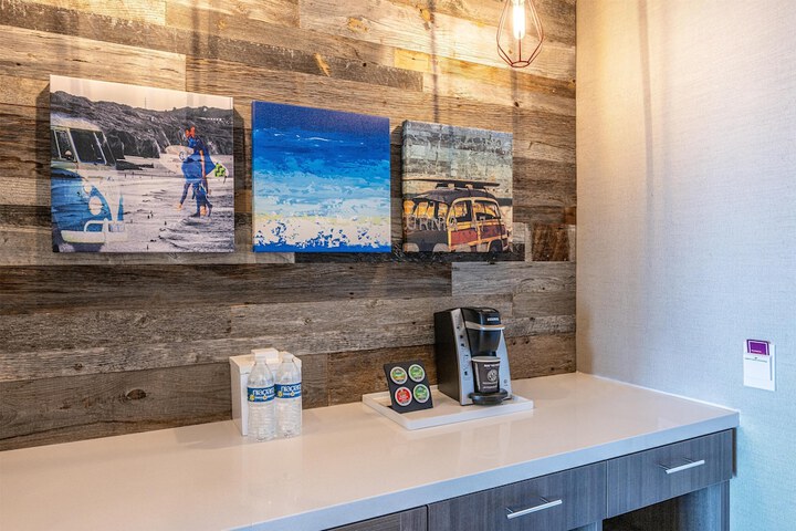 Inn at the Pier Pismo Beach Curio Collection by Hilton