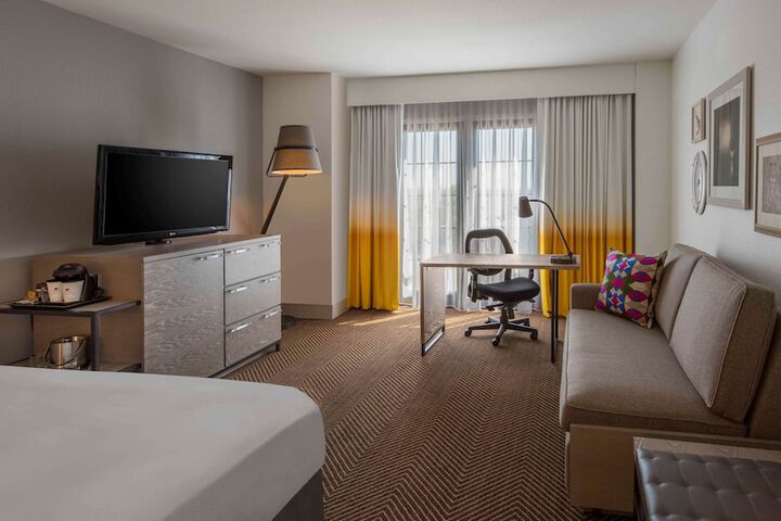 Room 12 of 49