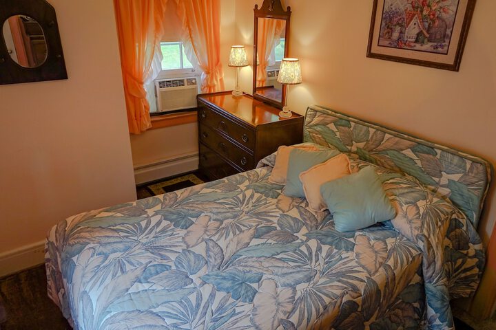 Room 21 of 79