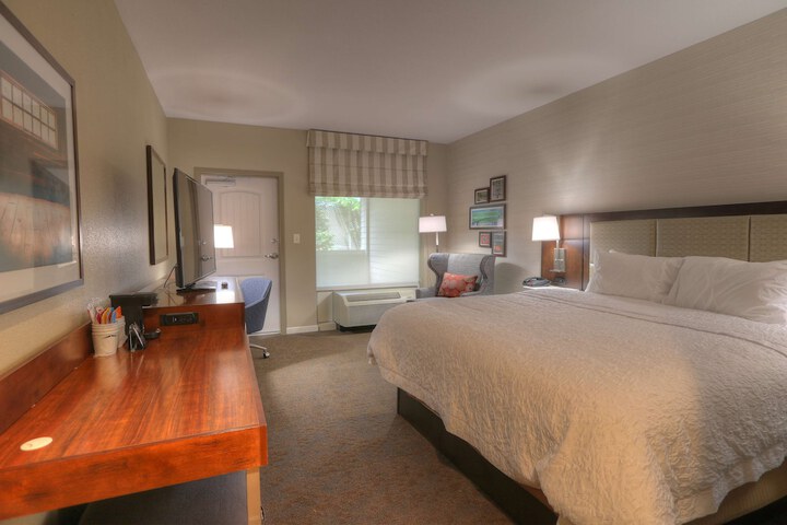 Room 21 of 50
