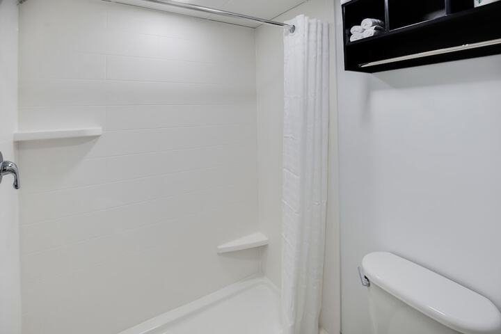 Room 30 of 52
