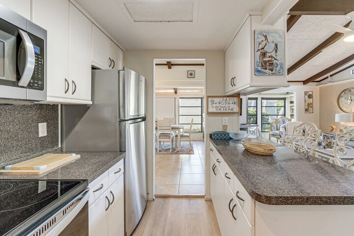 Manasota Key Vacation Rental w / Beach Access!