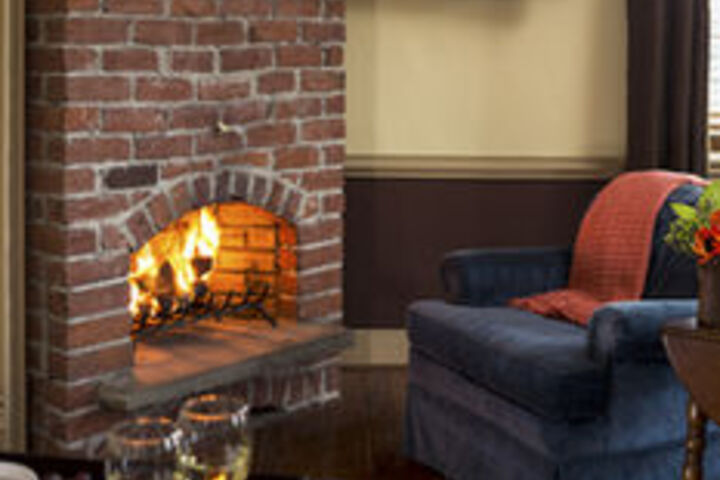 Historic Smithton Inn