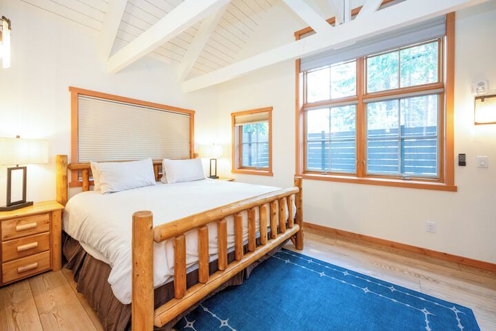 Sleeping Lady Mountain Resort & Spa
