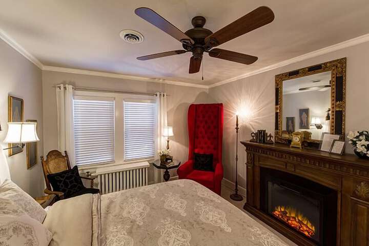 Room 41 of 57