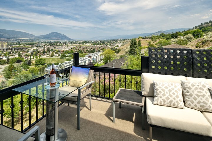 Terrace/Patio 19 of 22