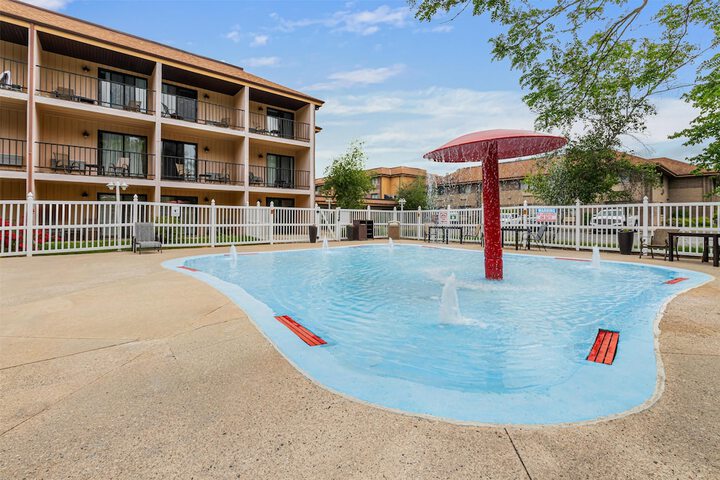 Best Western Ambassador Inn & Suites