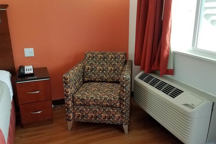 Room 44 of 67