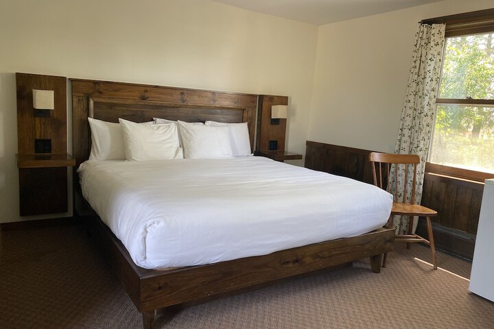 Room 54 of 294