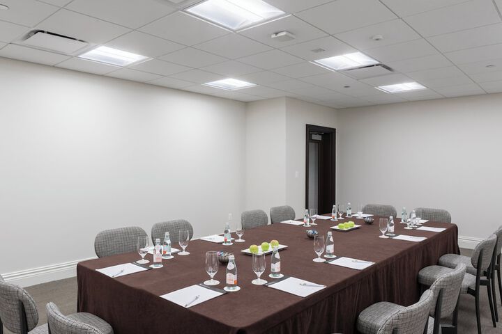 InterContinental Chicago Magnificent Mile by IHG
