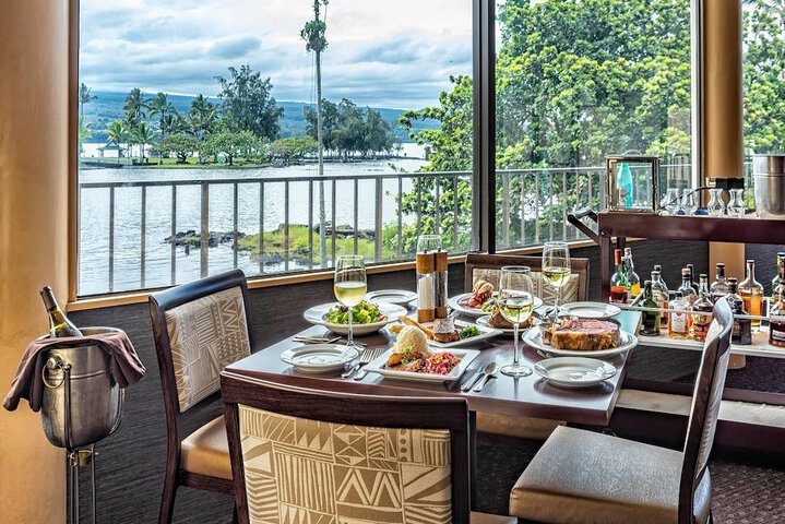 Hilo Hawaiian Hotel Trademark Collection by Wyndham