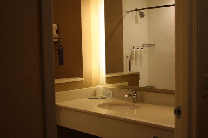 Fairfield Inn & Suites by Marriott Detroit Lakes