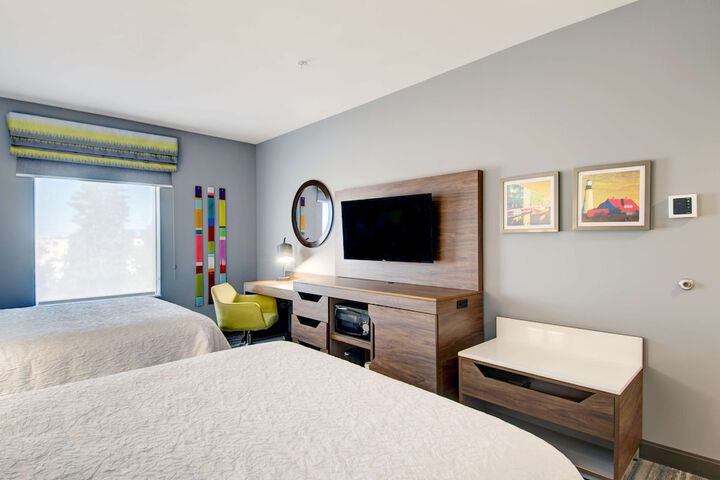 Room 56 of 93