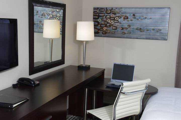 Room 33 of 56