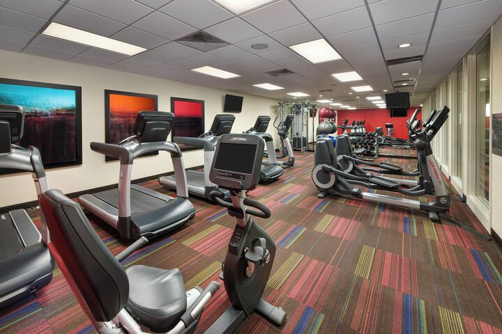 Health and Fitness 30 of 33