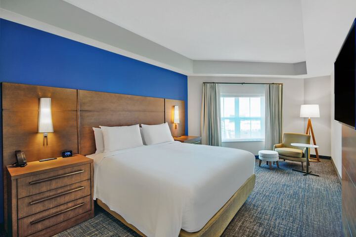 Residence Inn by Marriott Orlando Flamingo Crossing / Western Entrance