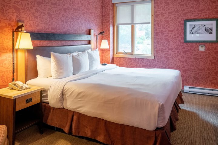 Room 28 of 115