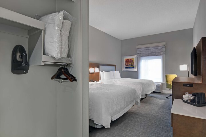 Room 26 of 48