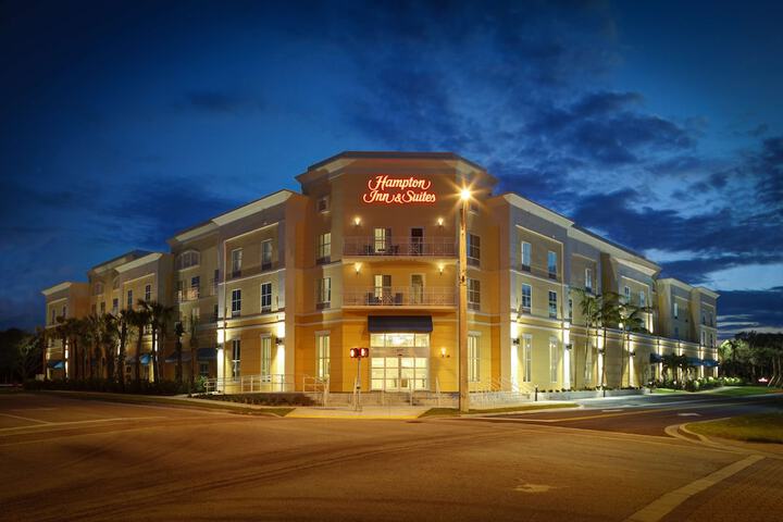 Hotel 2 of 78
