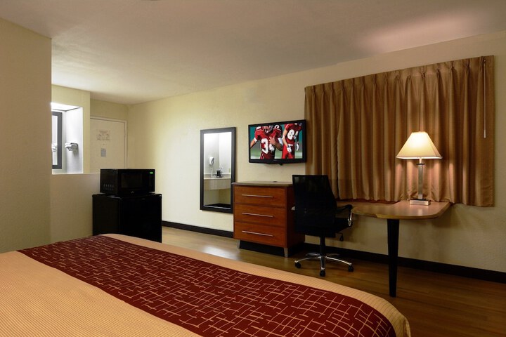 Room 22 of 28