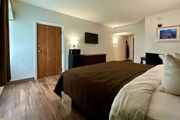 Quality Inn & Suites Albany Airport