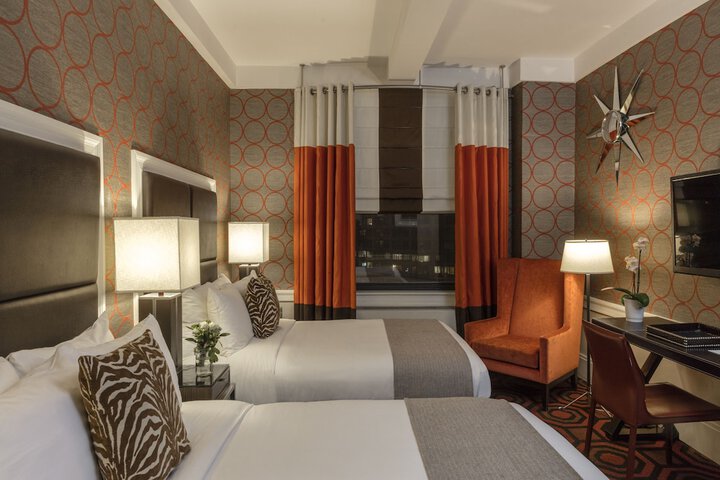 Room 33 of 72