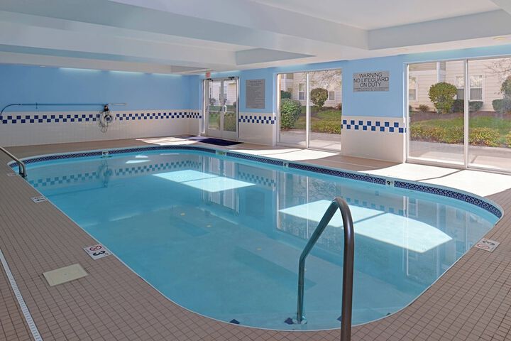 Fairfield Inn & Suites Dayton Troy