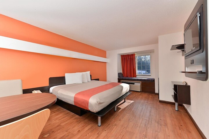 Motel 6 Richburg SC
