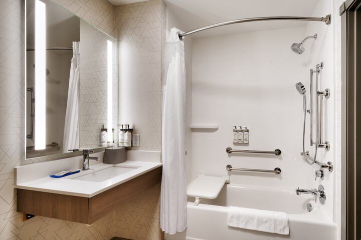 Holiday Inn Express Hotel & Suites Helena by IHG