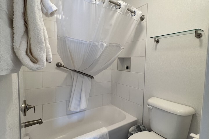 Room 20 of 29