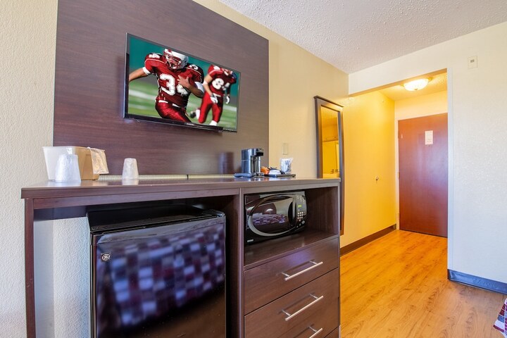 Room 26 of 42