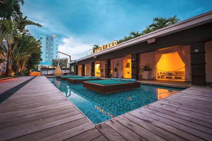 Pool 26 of 103