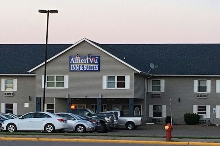 Amerivu Inn & Suites New Richmond