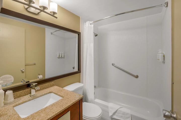 Days Inn by Wyndham Terrace