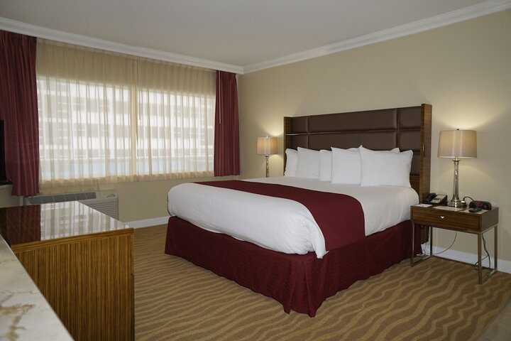 Room 42 of 73