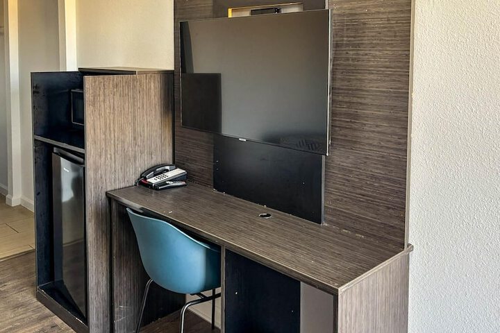 Motel 6 Selma CA